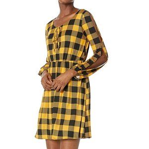 Star Vixen Women's Long Slit and Tacked Sleeve Elastic Waist Keyhole Tiefront It